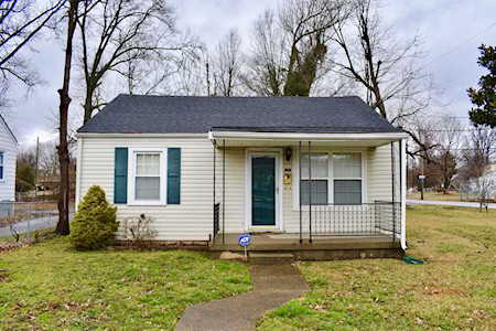 2201 Upper Hunters Trace Louisville, KY 40216