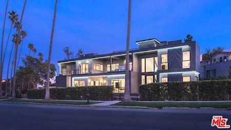 12720 Montana Avenue Los Angeles, CA 90049