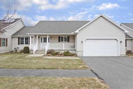 25 Lazy D Drive #25 Easthampton, MA 01027