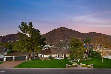 5104 E Calle Del Norte Phoenix, AZ 85018
