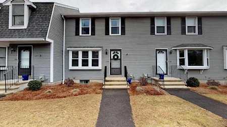 109 Twin Brook Ln #109 Bellingham, MA 02019