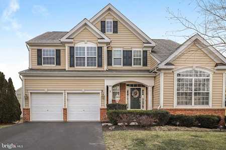 8905 Chianti Terrace Bristow, VA 20136