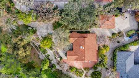 4709 El Camino Corto La Canada Flintridge, CA 91011