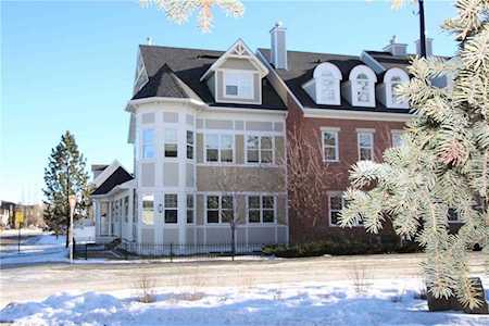 6 Somme Boulevard SW Calgary, AB t2t 6k6