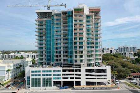 540 N Tamiami Trl #703 Sarasota, FL 34236