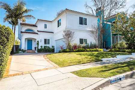 2112 Magnolia Avenue Manhattan Beach, CA 90266