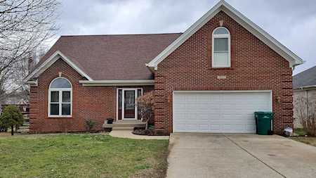 7603 Ledge Pointe Ct Louisville, KY 40291