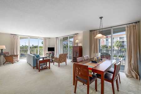 8922 Laguna Lane #304 Cape Canaveral, FL 32920