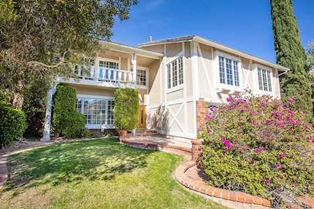18921 Granada Circle Porter Ranch, CA 91326