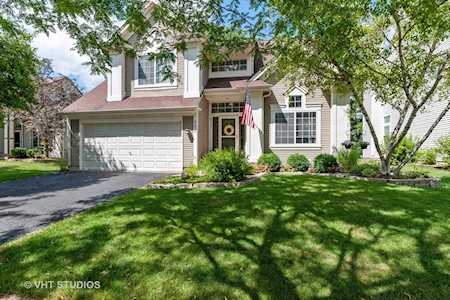 960 Tylerton Circle Grayslake, IL 60030
