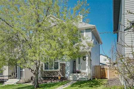 113 Arbour Stone Place NW Calgary, AB T3G 5E7
