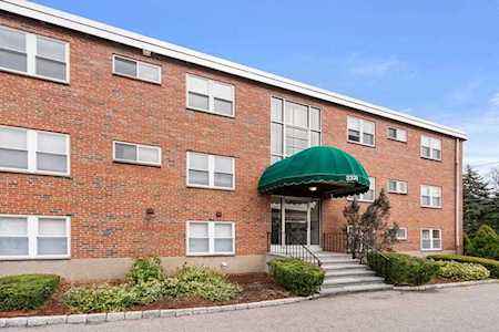 2323 Washington St #G6 Newton, MA 02462