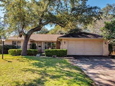 3201 Whiteway Dr Austin, TX 78757