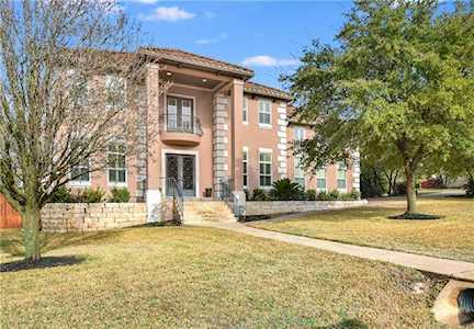 12000 Uplands Ridge Dr Bee Cave, TX 78738