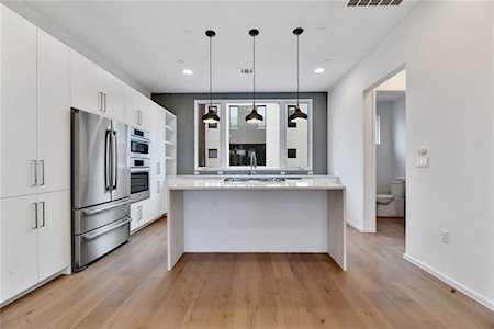 3100 Manchaca Rd #40 Austin, TX 78704