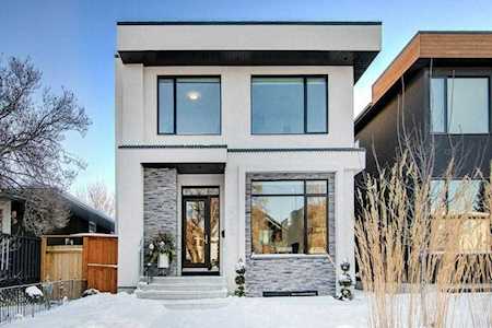 2019 44 Avenue SW Calgary, AB T2T 2N9