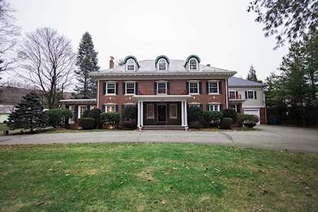 59 Lincoln Street Waltham, MA 02451