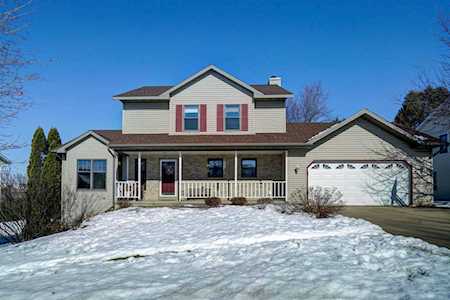 309 Meadow View Rd Mount Horeb, WI 53572
