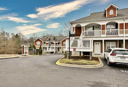 7100 Beargrass Run Pl #100 Louisville, KY 40220