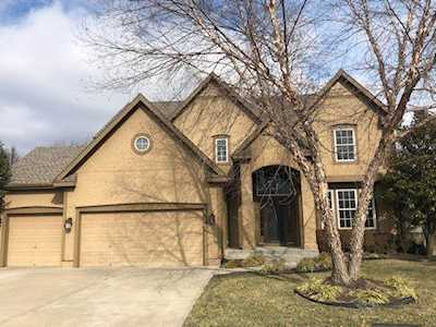 6034 Longview St Shawnee, KS 66218