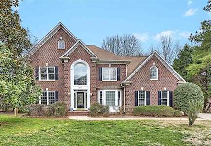 12415 Darby Chase Dr Charlotte, NC 28277