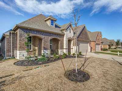 7341 Lowline Drive Fort Worth, TX 76131