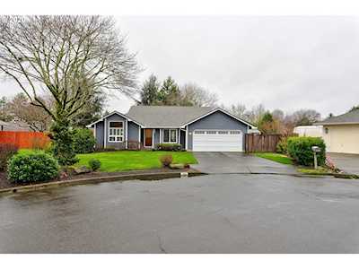 14903 SE Greenpark Cir Vancouver, WA 98683