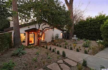 937 Lucile Avenue Los Angeles, CA 90026