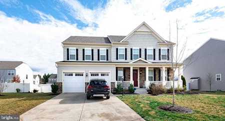 8865 Old Dominion Hunt Circle Manassas, VA 20110