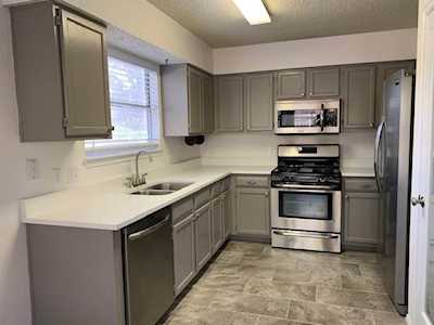 000 Confidential Ave. Austin, TX 78745