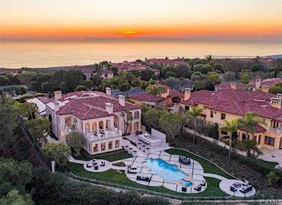 15 Skycrest Newport Coast, CA 92657