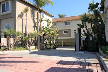 1940 Maple Avenue #115 Costa Mesa, CA 92627