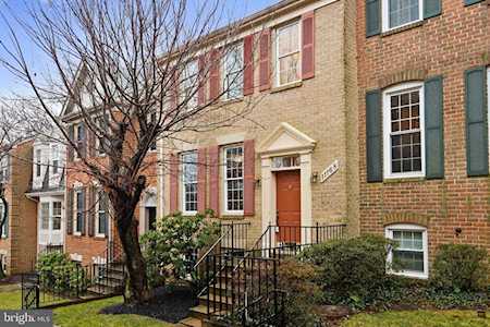 11168 Cedarwood Dr Rockville, MD 20852