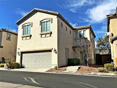 8277 Begonia Blush Dr Las Vegas, NV 89166