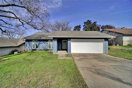 6402 Hartwick Pl Austin, TX 78723