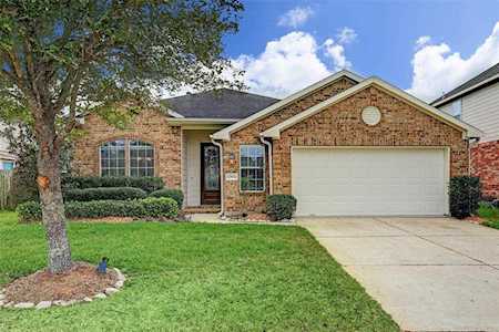 12904 Winter Springs Dr Pearland, TX 77584