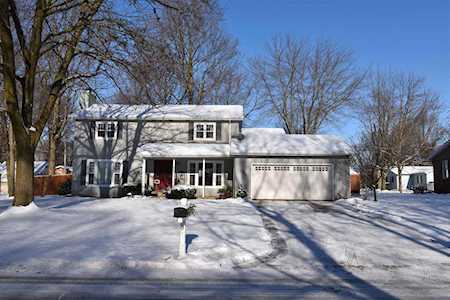 1006 Parkwood Drive Nappanee, IN 46550