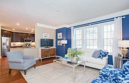 459 (459 River Road) 4307 #307 Andover, MA 01810
