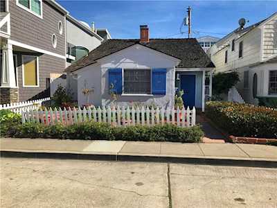 310 Apolena Avenue Newport Beach, CA 92662
