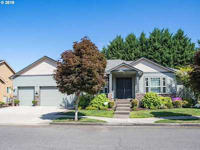 1114 S 6th Way Ridgefield, WA 98642