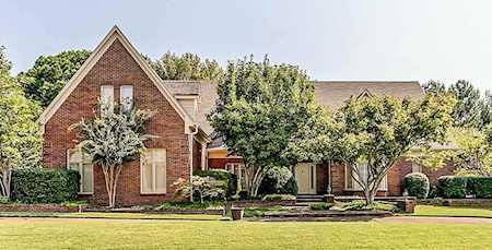 Southwind Homes for Sale in Memphis TN - Stacia Rosatti Real Estate