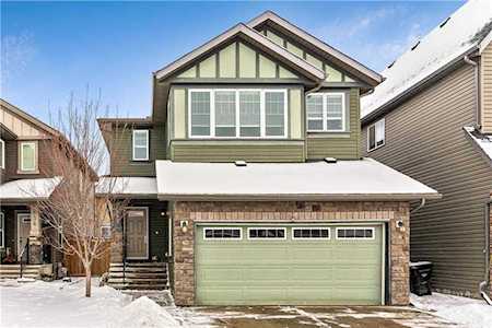 632 Evanston Drive NW Calgary, AB T3P 0H9