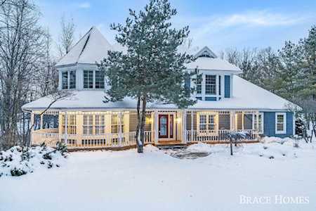 6500 SE Donnegal Ln Grand Rapids, MI 49546
