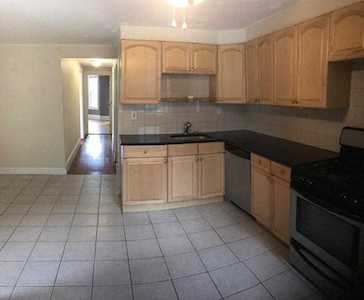 176 Hyde Park Ave #2 Boston, MA 02130