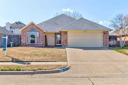 3509 Tommy Hays Drive Haltom City, TX 76117