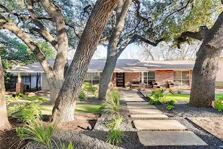 2211 Rebel Rd Austin, TX 78704