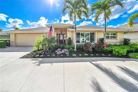 412 Parkway Ct Fort Myers, FL 33919