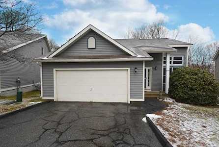 12 Weatherstone Dr #12 Worcester, MA 01604