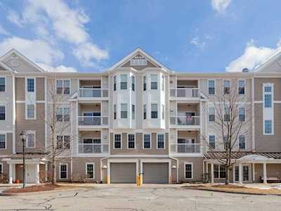 53 Bartlett Way #304 Waltham, MA 02452