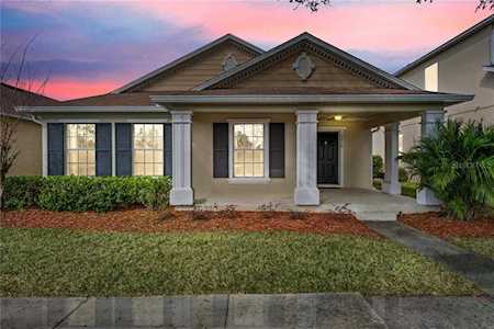 2810 Ara Drive Orlando, FL 32828